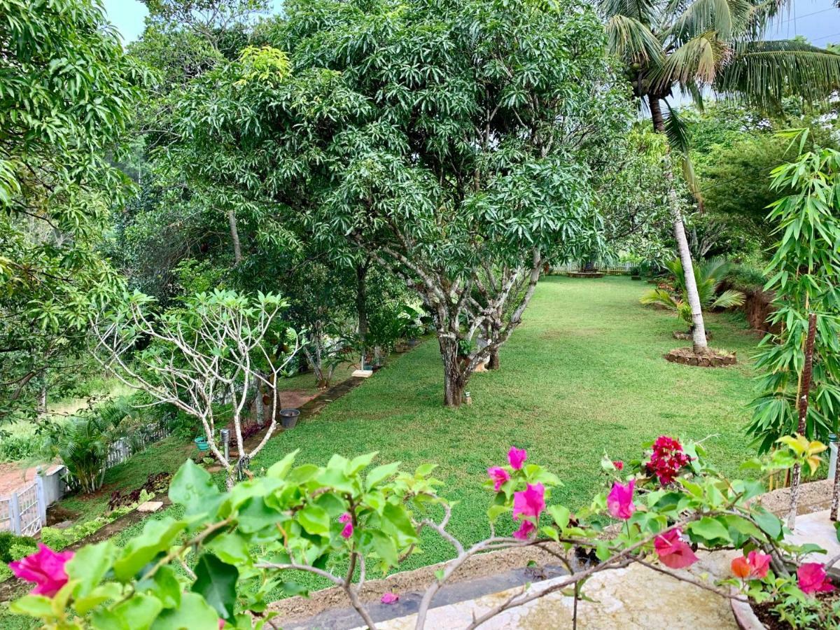 Amandari Holiday Villa Gelioya Bagian luar foto