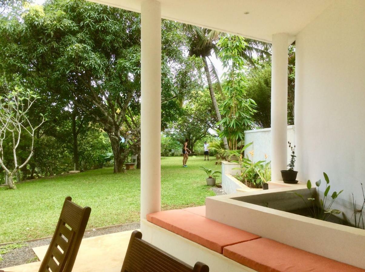 Amandari Holiday Villa Gelioya Bagian luar foto