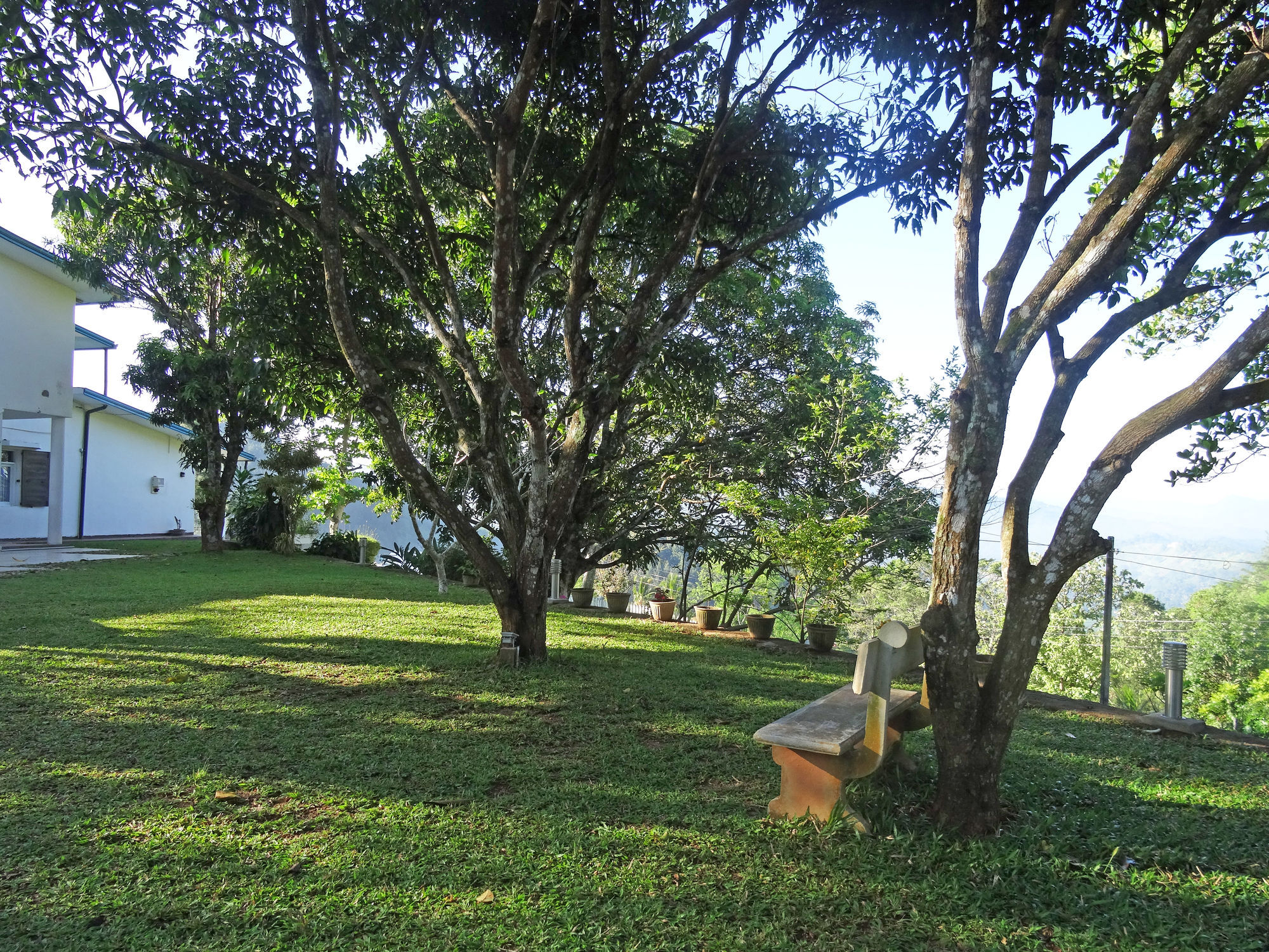 Amandari Holiday Villa Gelioya Bagian luar foto