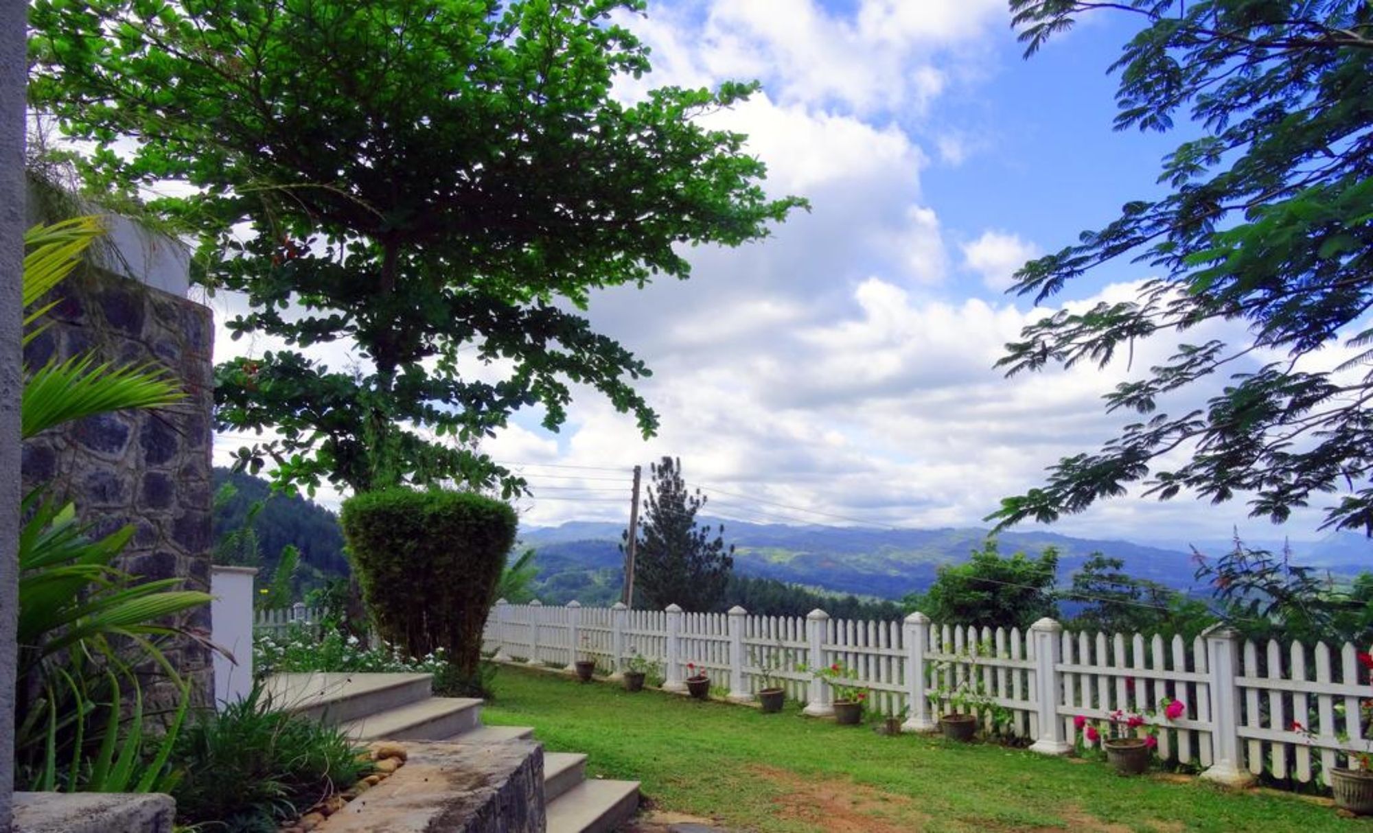 Amandari Holiday Villa Gelioya Bagian luar foto