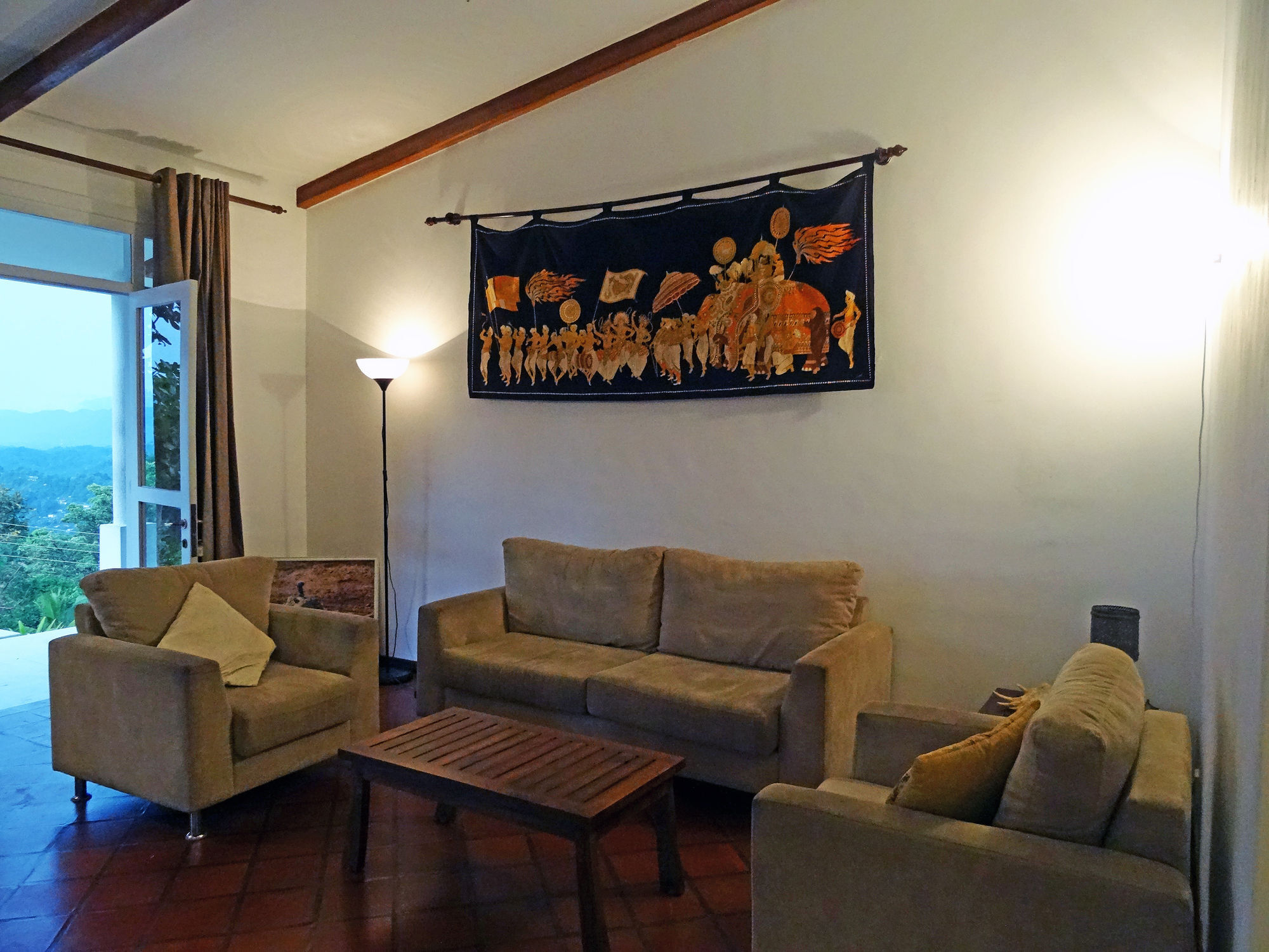 Amandari Holiday Villa Gelioya Bagian luar foto